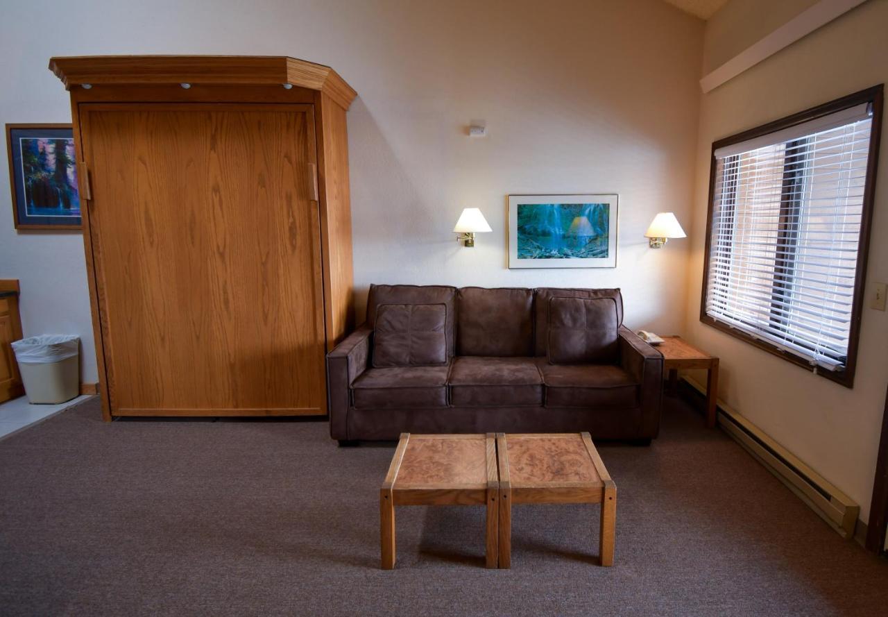 The Inn At Silvercreek Granby Extérieur photo