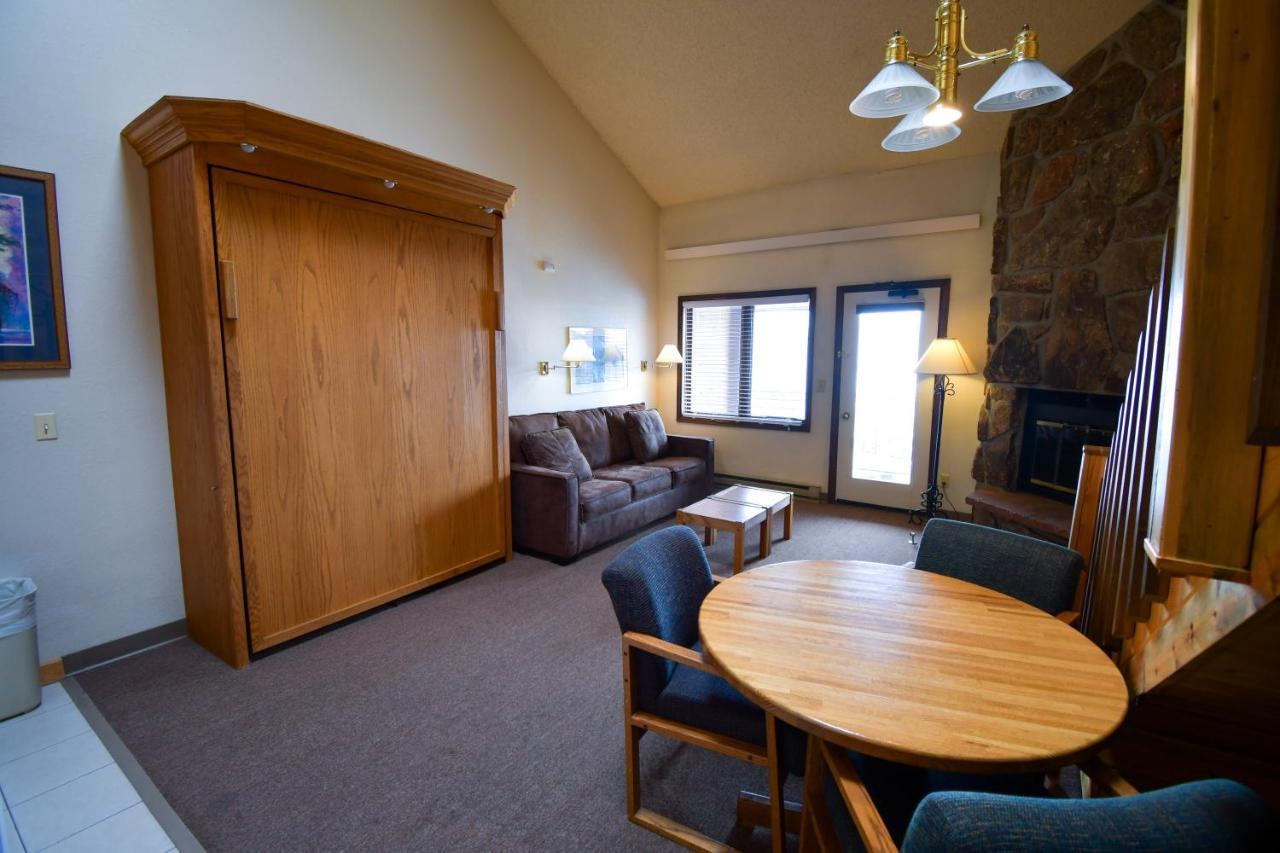 The Inn At Silvercreek Granby Extérieur photo