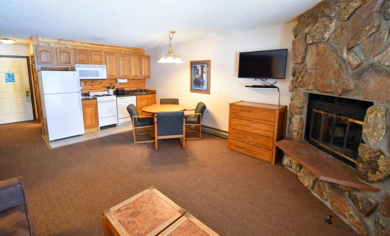 The Inn At Silvercreek Granby Extérieur photo