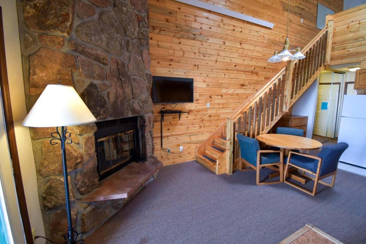 The Inn At Silvercreek Granby Extérieur photo