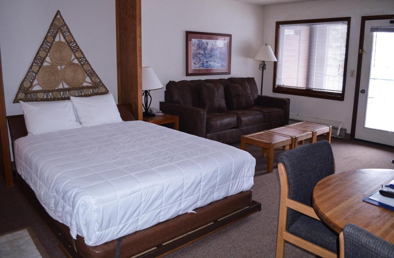 The Inn At Silvercreek Granby Extérieur photo