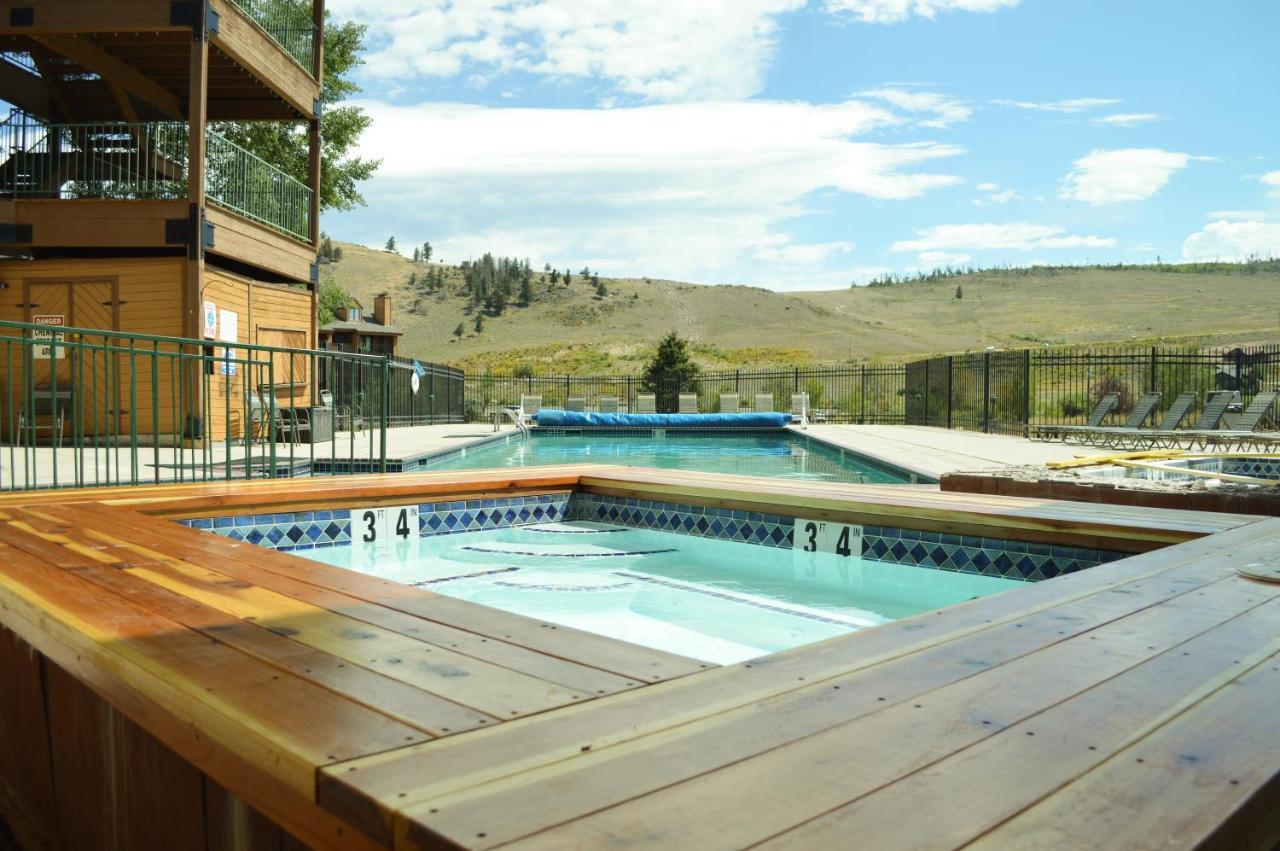 The Inn At Silvercreek Granby Extérieur photo